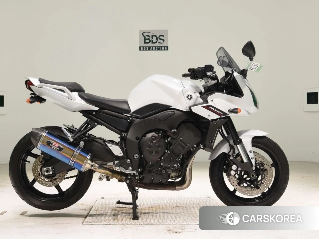 Проданный Yamaha FZ1 FEATHER 2013 из Японии, фото 2