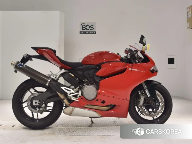 Проданный Ducati 899 PANIGALE 2013 из Японии