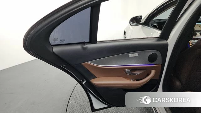 Mercedes-Benz E-Class W213 id 4285915 из Кореи 17