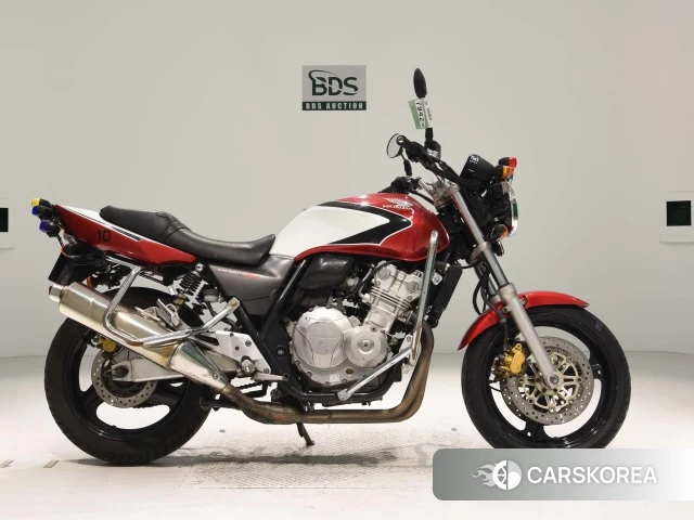Проданный Honda CB400SF 2010 из Японии, фото 2