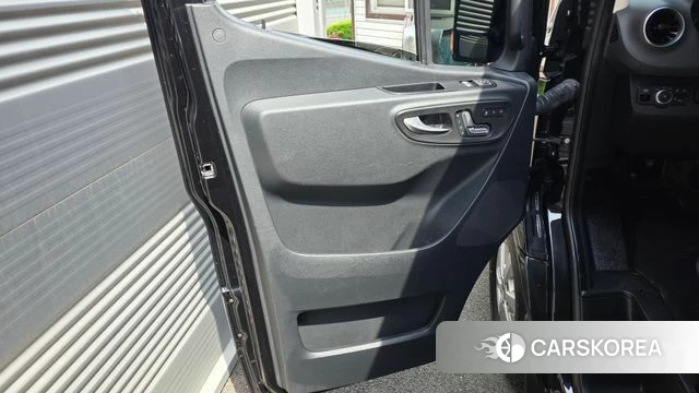 Mercedes-Benz Sprinter id 4243985 из Кореи 17