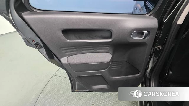 Citroen / DS C4 Cactus id 4351336 из Кореи 17