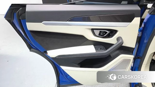 Lamborghini Urus id 4759184 из Кореи 17