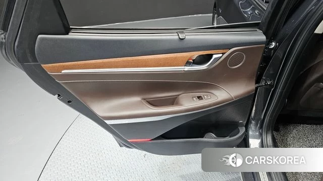 Hyundai Grandeur IG Hybrid id 4568493 из Кореи 17
