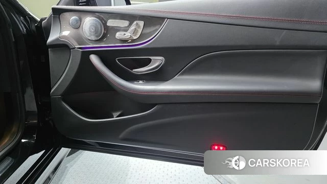 Mercedes-Benz E-Class W213 id 4688698 из Кореи 17