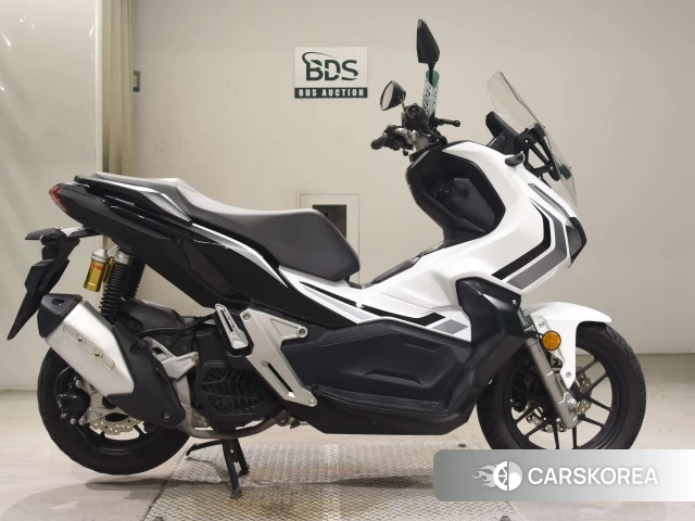 Проданный Honda ADV150 2019 из Японии