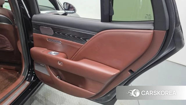 Genesis G90 (RS4) id 4489215 из Кореи 17