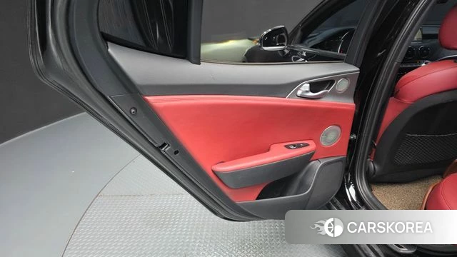 Kia Stinger id 4520528 из Кореи 17