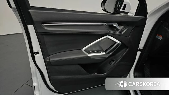 Audi Q3 (F3) id 4542460 из Кореи 17