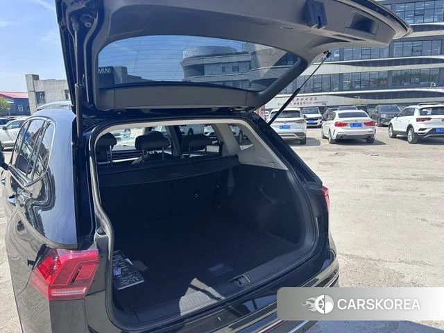 Volkswagen Tiguan L id 4328783 из Китая 17