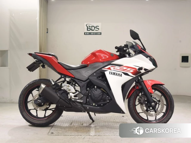 Проданный Yamaha YZF-R25 2015 из Японии