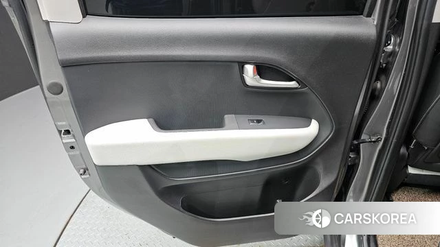 Kia The New Kia Ray id 4958262 из Кореи 17