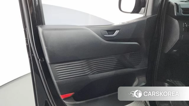 Hyundai Staria id 4427125 из Кореи 17