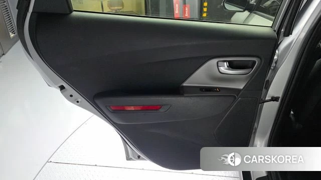 Kia Niro Plus id 4682731 из Кореи 17