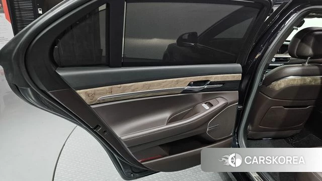 Genesis G90 id 4619980 из Кореи 17