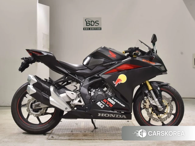 Проданный Honda CBR250RR ABS 2017 из Японии