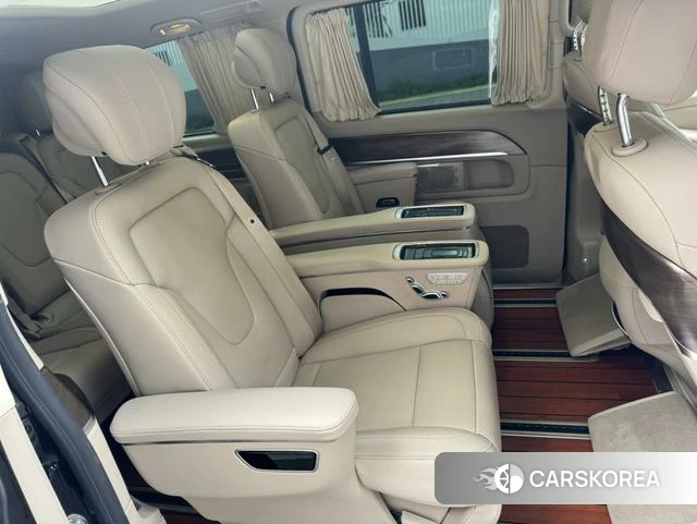 Mercedes-Benz V-class id 4367473 из Китая 17