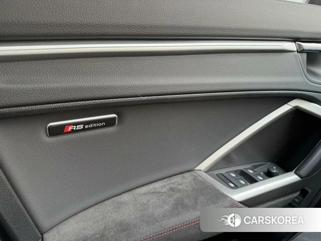 Audi Q3 Sportback id 4258591 из Китая 17