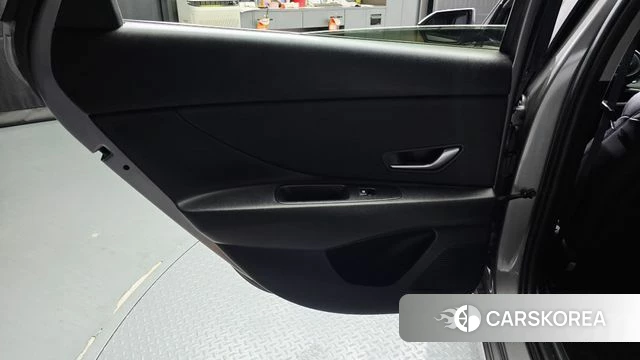 Hyundai Avante Hybrid (CN7) id 4541790 из Кореи 17