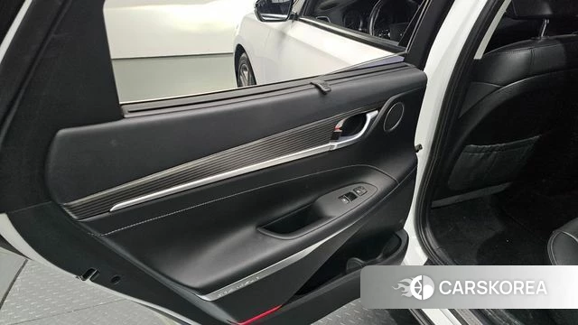 Hyundai Grandeur IG id 4203848 из Кореи 17