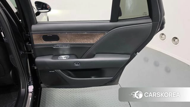 Genesis G90 (RS4) id 4753877 из Кореи 17