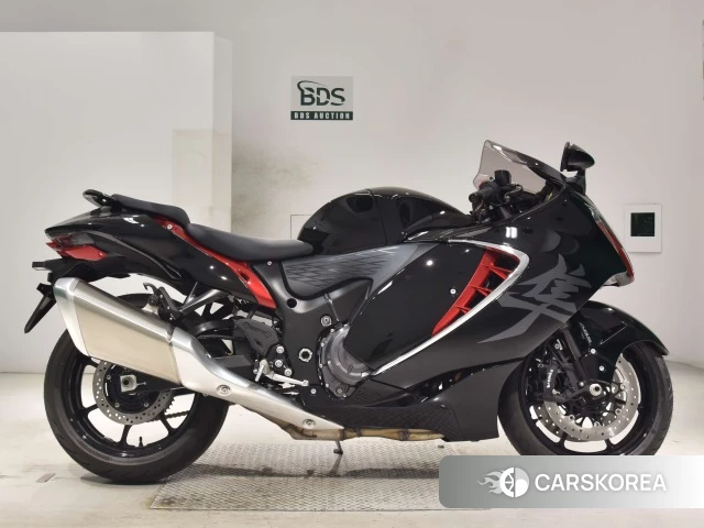 Проданный Suzuki GSX1300R HAYABUSA 2023 из Японии