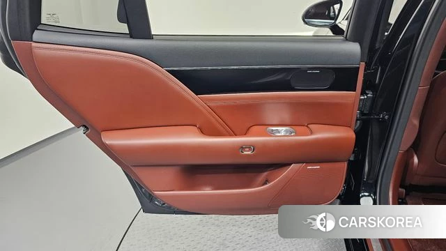 Genesis G90 (RS4) id 4506660 из Кореи 17