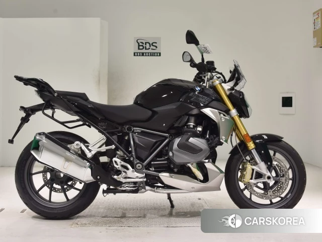 Проданный BMW R1250R 2023 из Японии