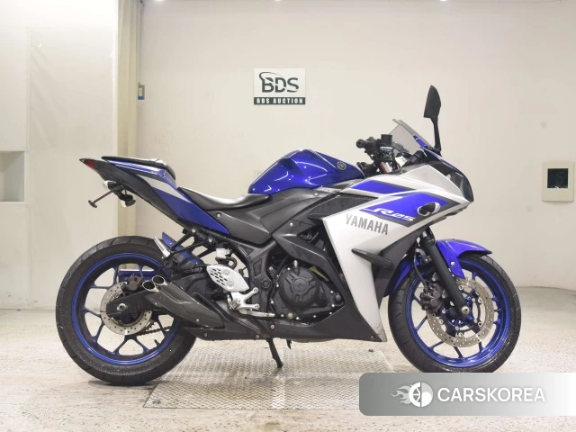 Проданный Yamaha YZF-R25 2015 из Японии