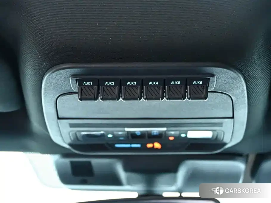 Ford F-150 Raptor id 4545975 из Китая 17