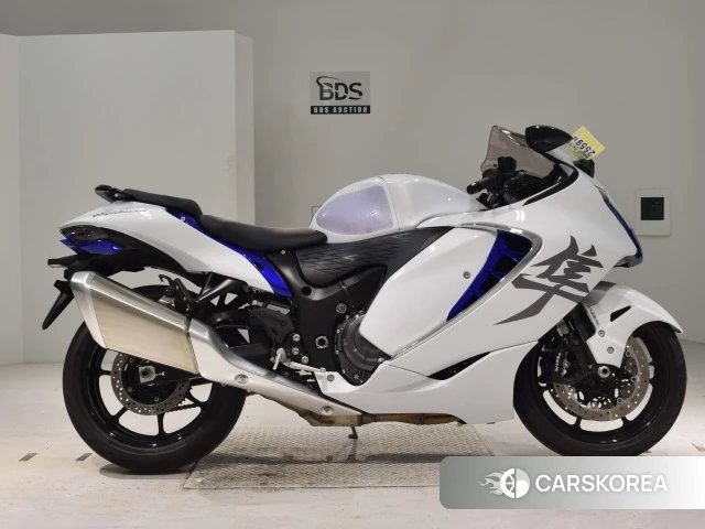 Проданный Suzuki GSX1300R HAYABUSA 2023 из Японии, фото 2
