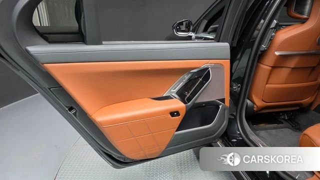 BMW 7 Series (G70) id 4223021 из Кореи 17