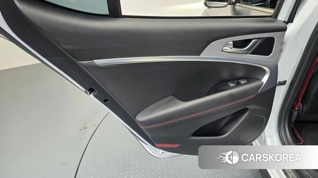 Genesis The New G70 id 4186553 из Кореи 17