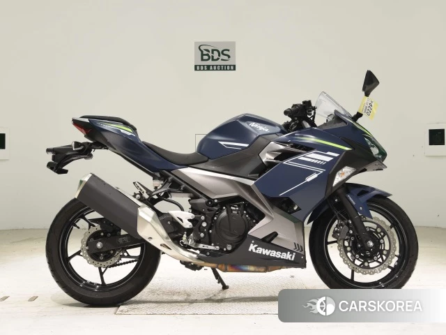 Проданный Kawasaki NINJA 400 2022 из Японии