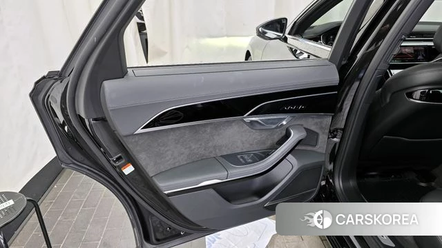 Audi A8 (D5) id 4303850 из Кореи 17