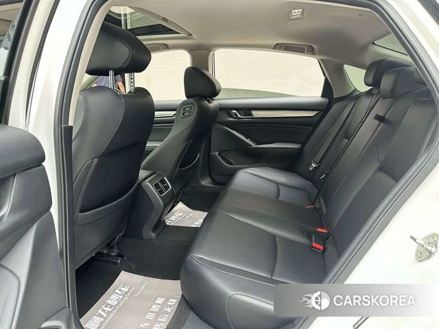 Honda Accord id 4399917 из Китая 17