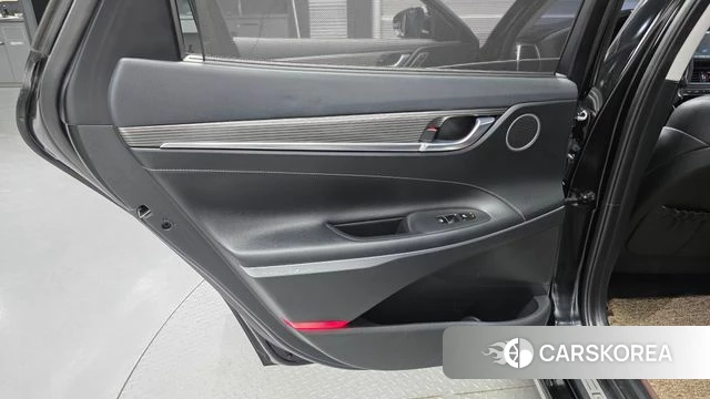 Hyundai Grandeur IG id 4371577 из Кореи 17