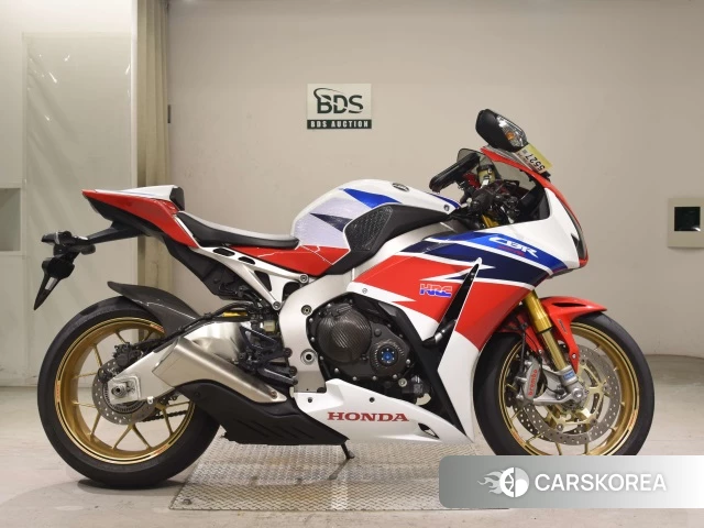 Проданный Honda CBR1000RR 2014 из Японии