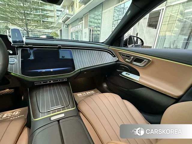 Mercedes-Benz E-class id 4260893 из Китая 17