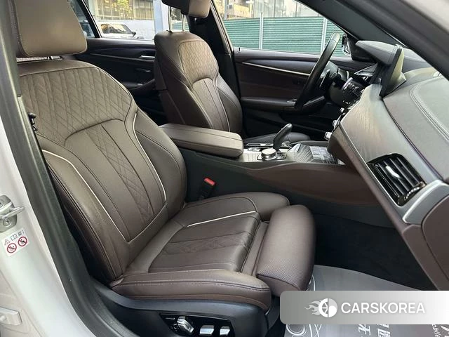 BMW 5 series id 4261210 из Китая 17