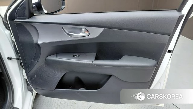 Kia The New K3 2nd generation id 4309237 из Кореи 17