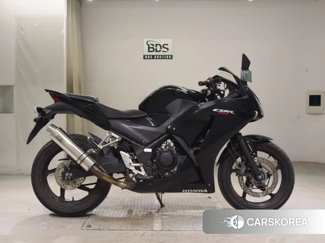 Проданный Honda CBR250R ABS 2015 из Японии