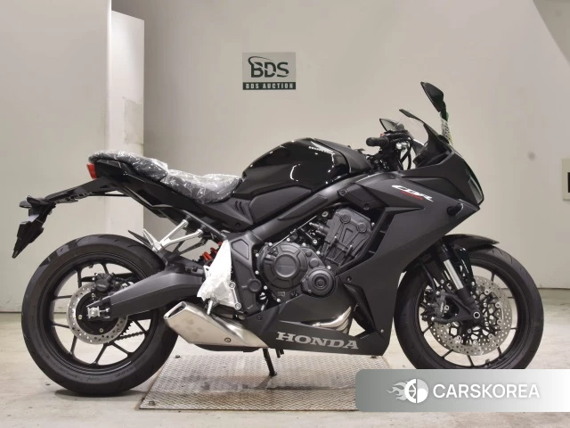 Проданный Honda CBR650R 2024 из Японии