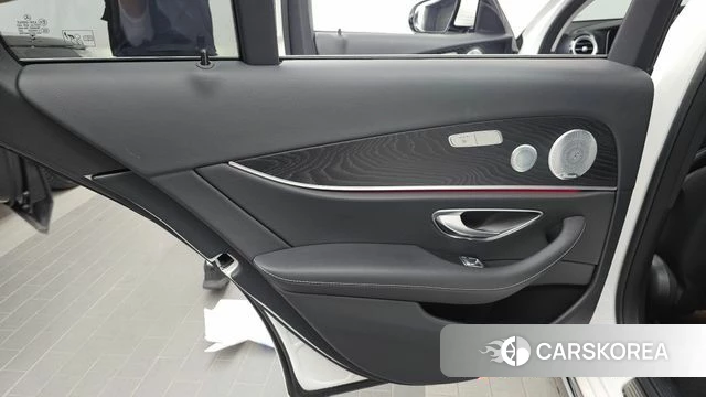 Mercedes-Benz E-Class W213 id 4652099 из Кореи 17