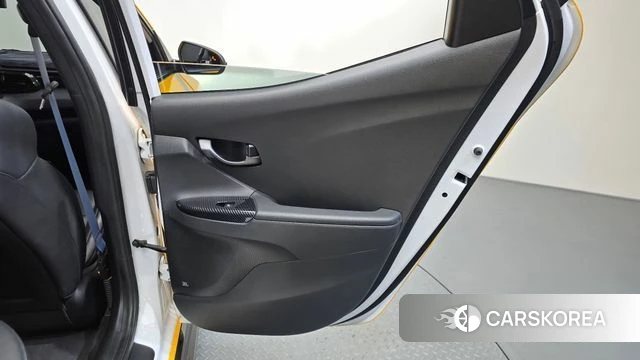 Hyundai Veloster (JS) id 4936596 из Кореи 17
