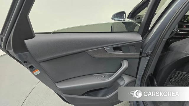 Audi A4 (B9) id 4225198 из Кореи 17