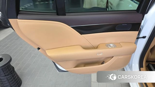 Genesis G90 (RS4) id 4894072 из Кореи 17
