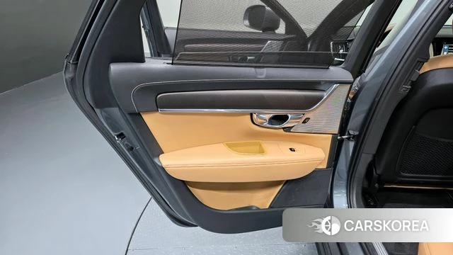 Volvo V90 Cross-Country id 4351215 из Кореи 17