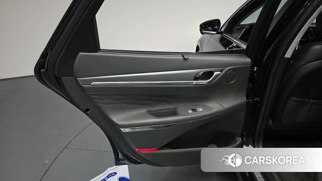 Hyundai The New Grandeur IG Hybrid id 4324928 из Кореи 17