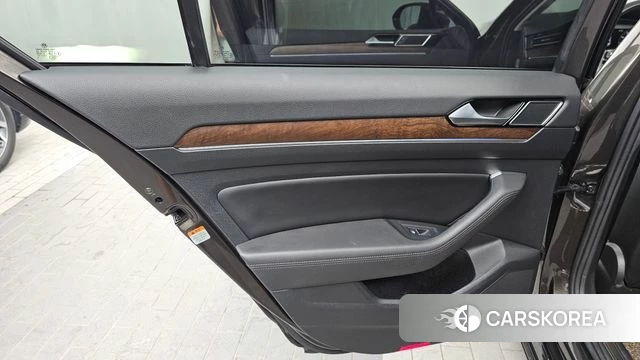 Volkswagen Passat GT (B8) id 4596182 из Кореи 17